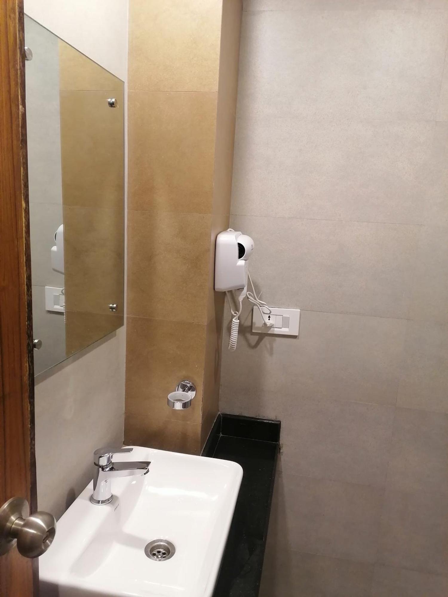 Urban Boutique Hotel Pokhara Room photo