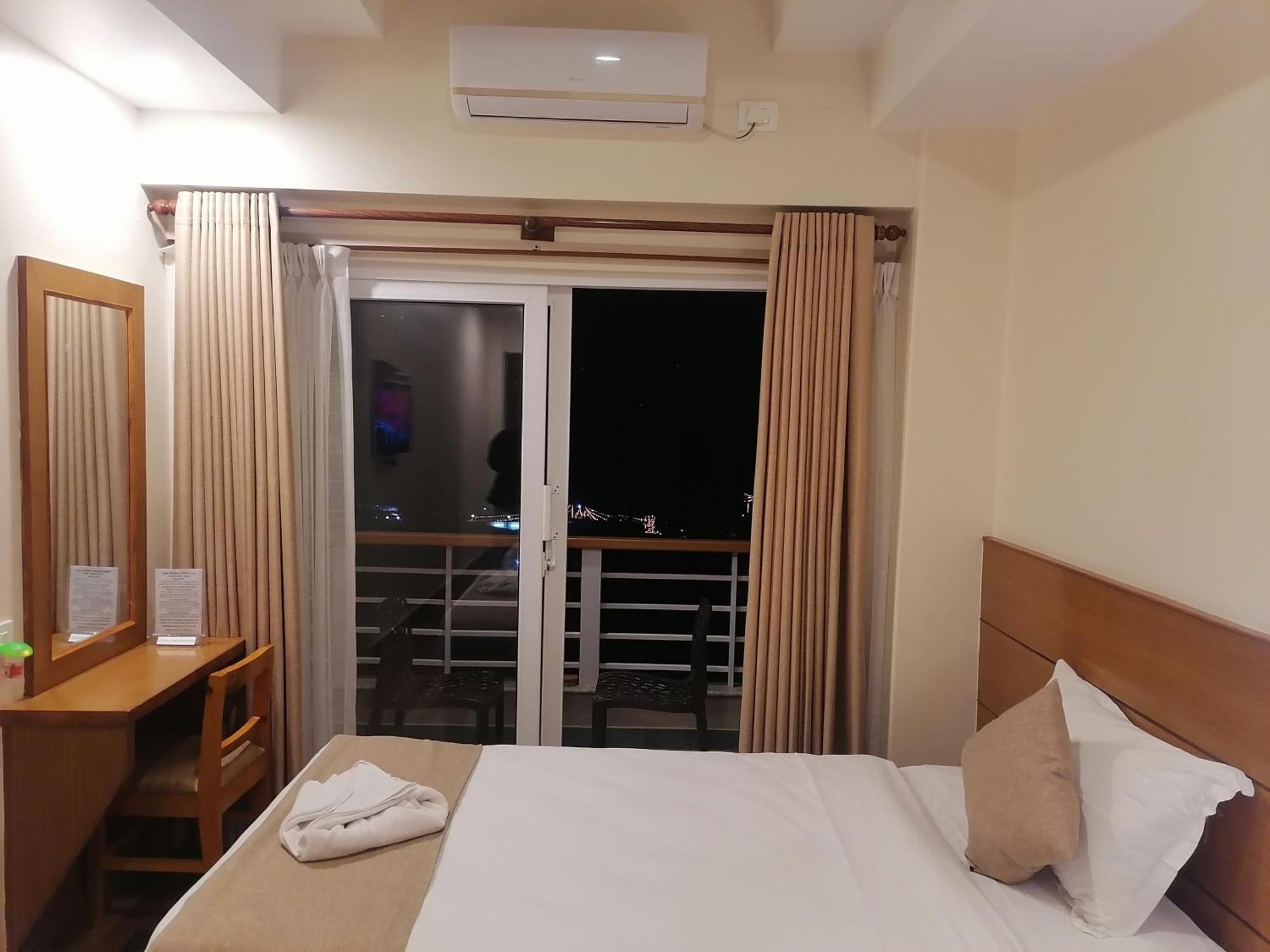 Urban Boutique Hotel Pokhara Exterior photo